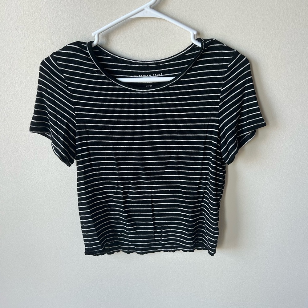 (S) American Eagle striped cropped top